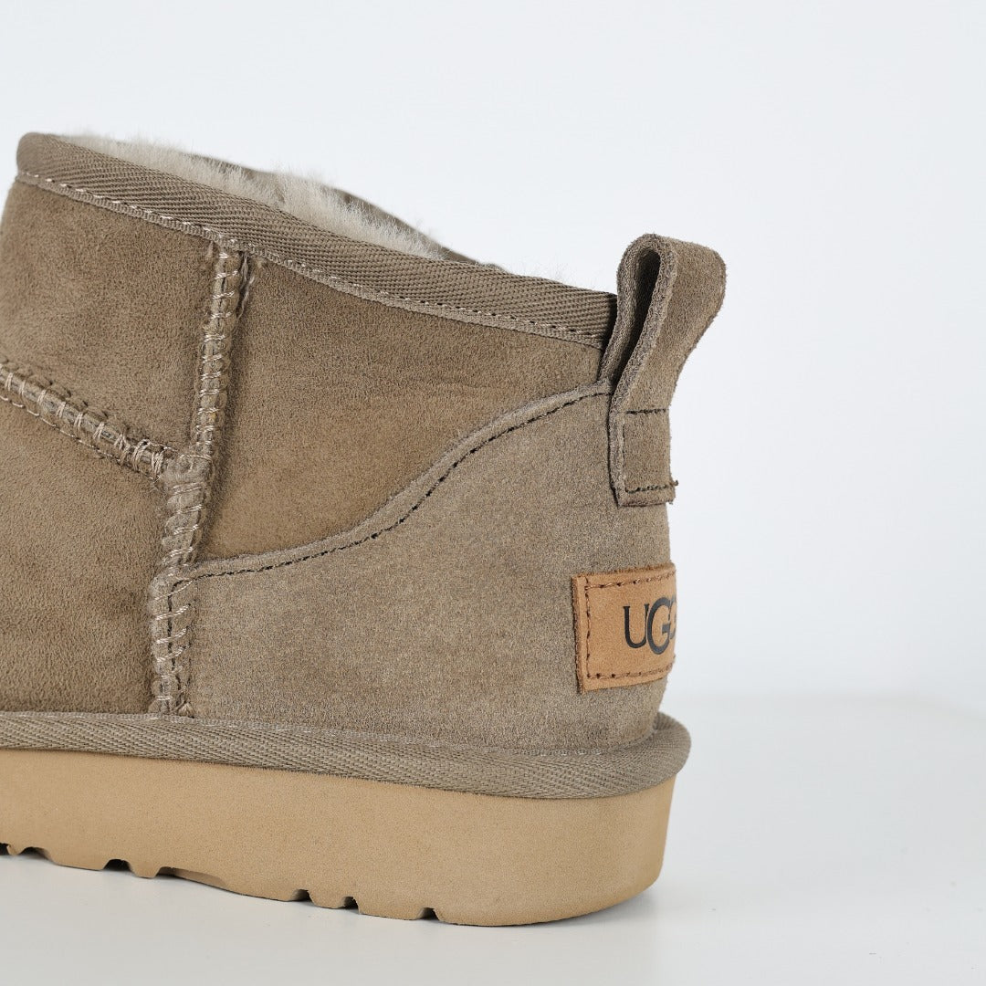 UGG Unisex Seasonal 1.5cm Platform Short Boots - Style 215588310 - view 4