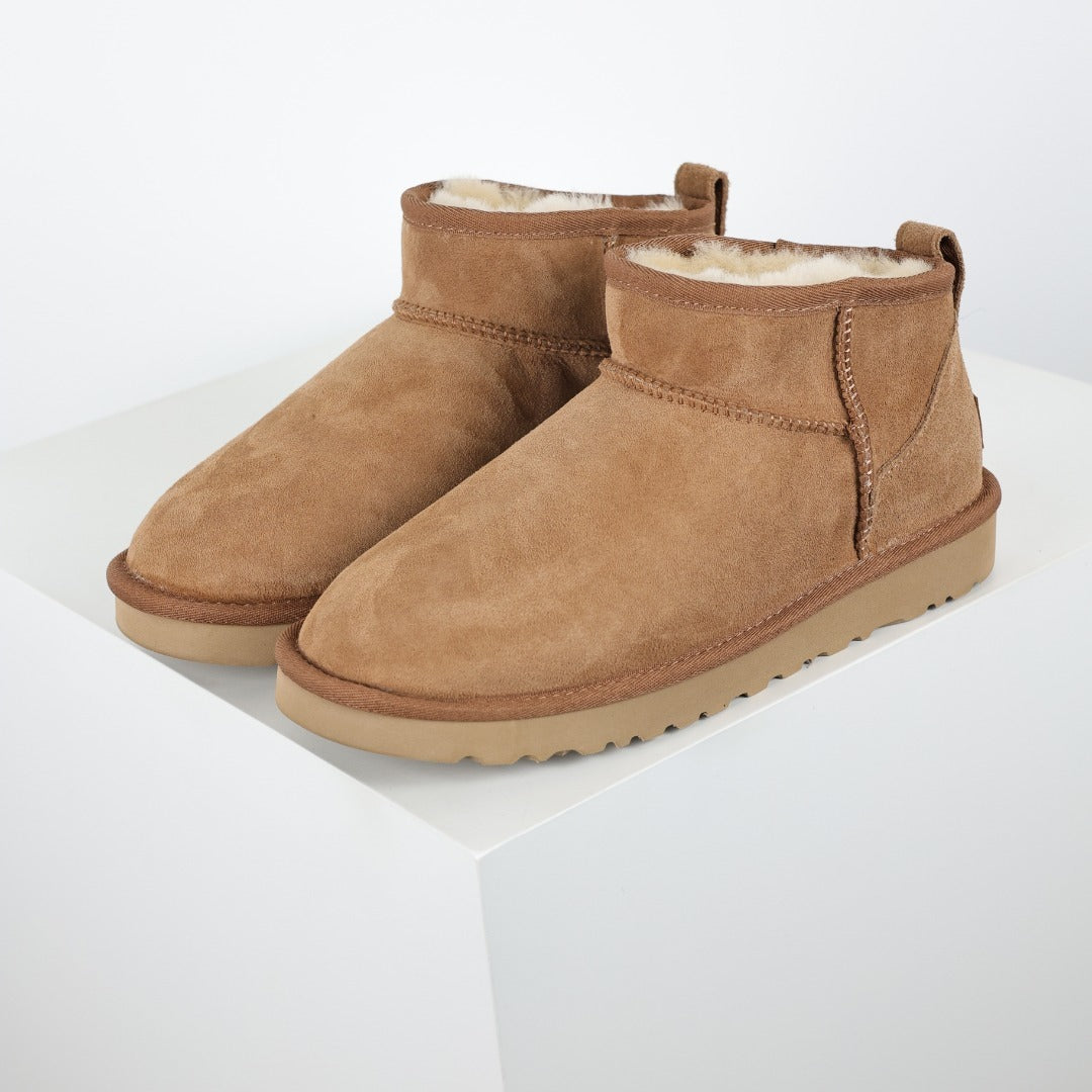 UGG Unisex Seasonal 1.5cm Platform Short Boots - Style 215588312 - view 2