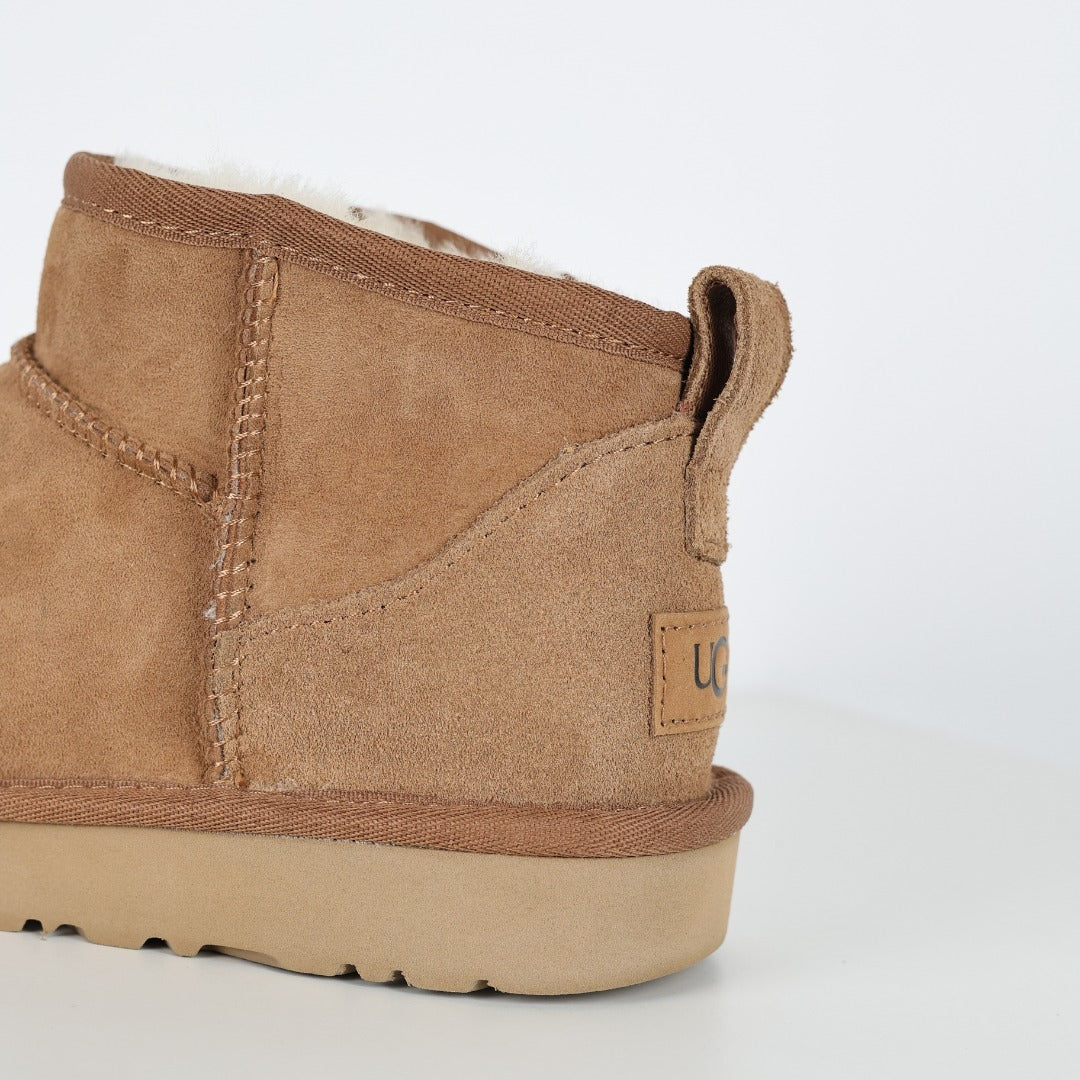 UGG Unisex Seasonal 1.5cm Platform Short Boots - Style 215588312 - view 4