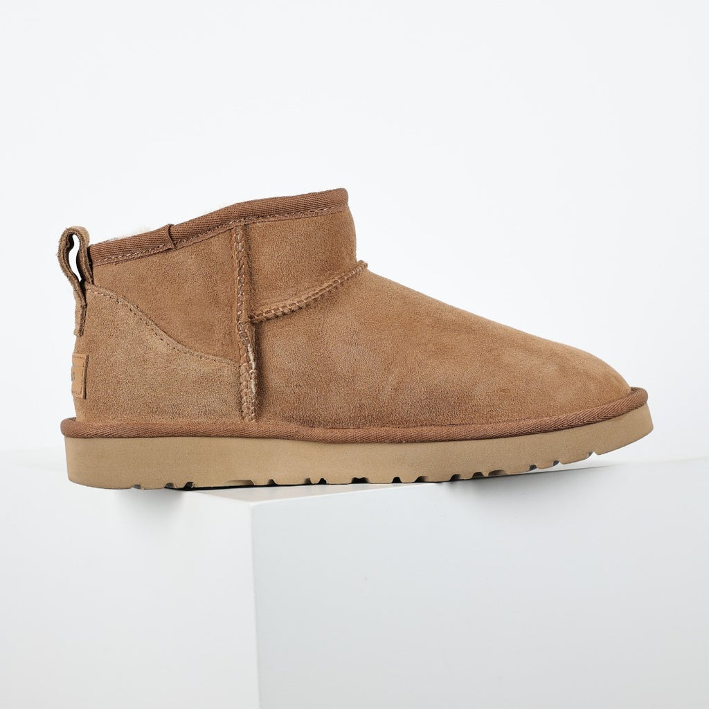 UGG Unisex Seasonal 1.5cm Platform Short Boots - Style 215588312 - view 7