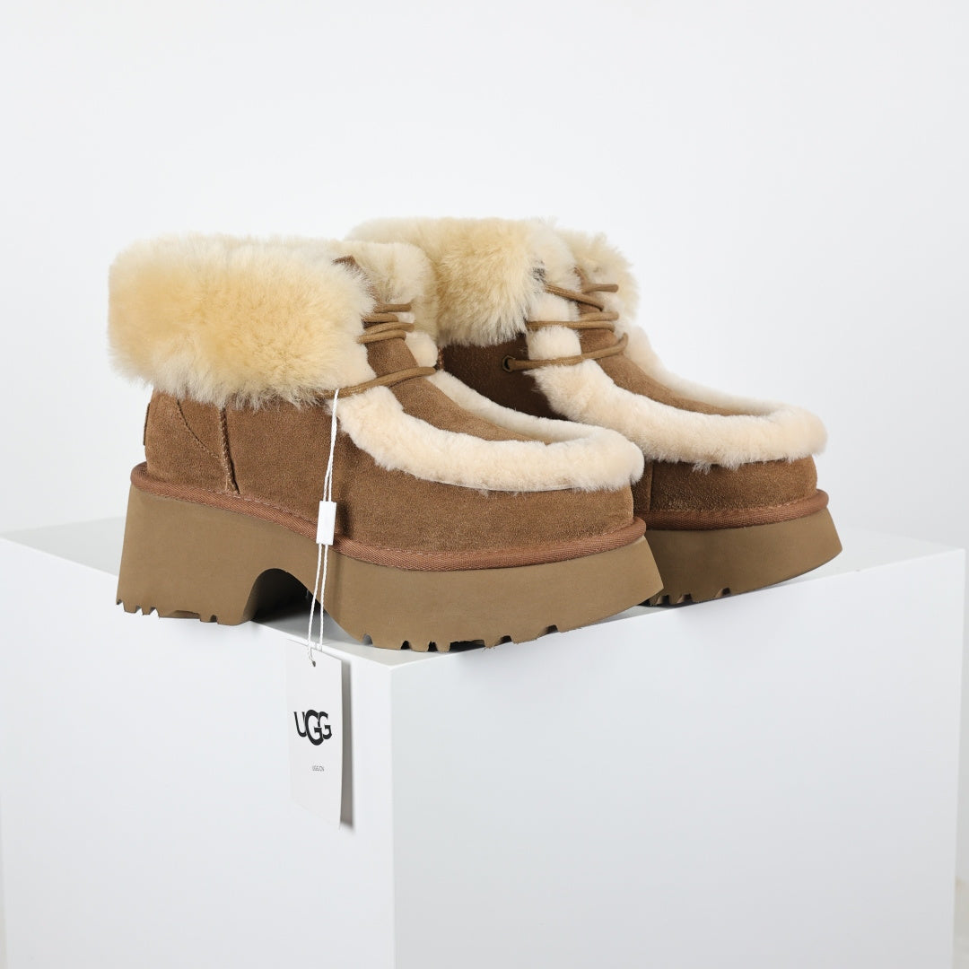 UGG Unisex Seasonal 6cm Platform Winter Boots - Style 215588345 - view 3