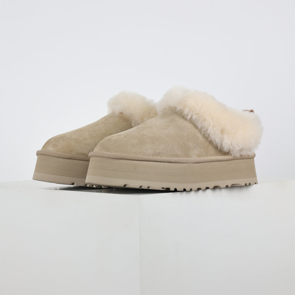 UGG Unisex Tazz 4.5cm Platform Winter Boots - Style 215588349 - view 1