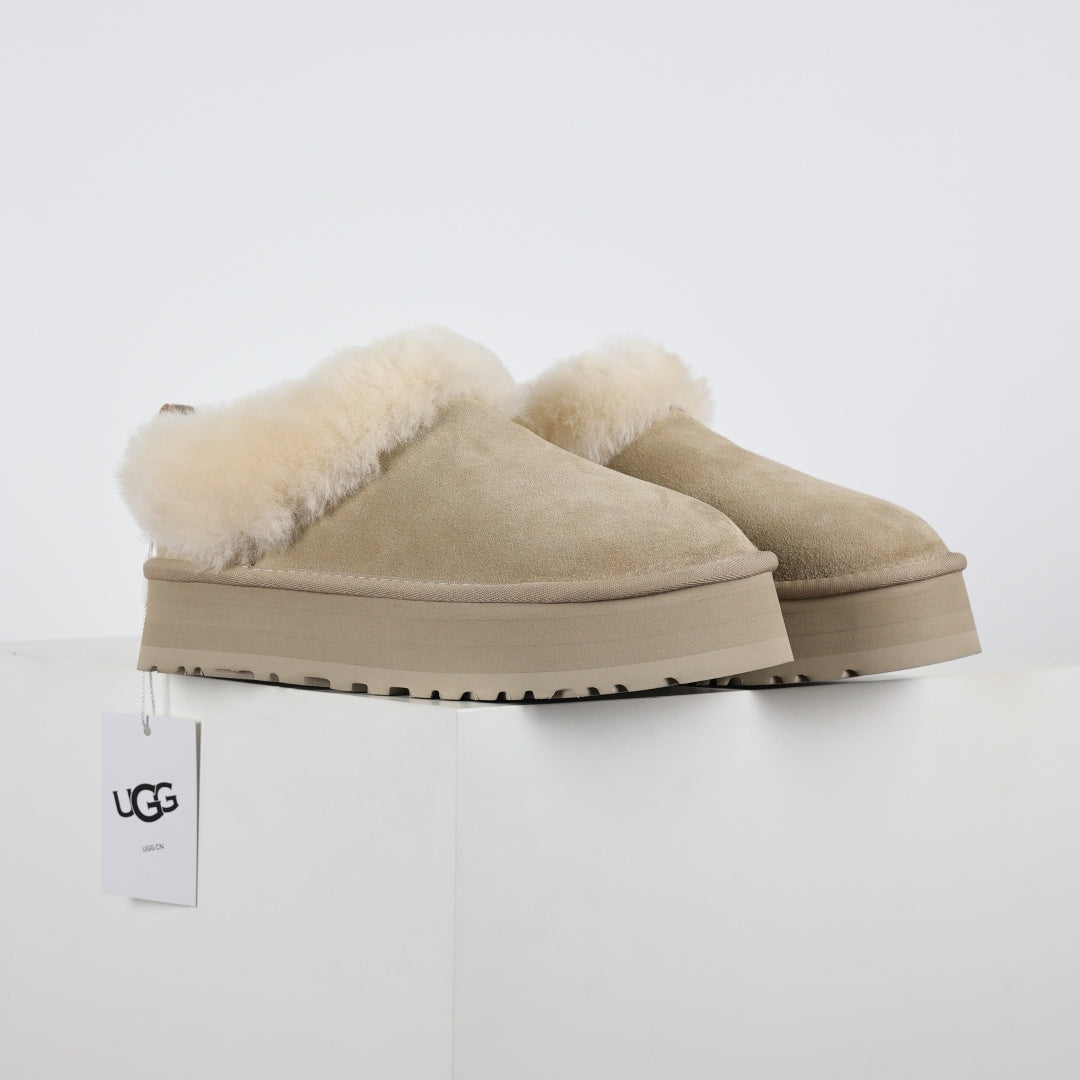 UGG Unisex Tazz 4.5cm Platform Winter Boots - Style 215588349 - view 3