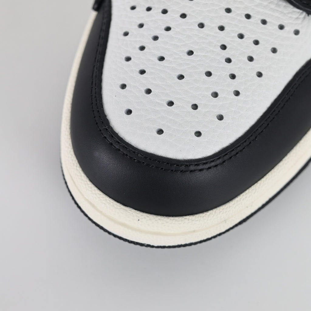AMIRI Unisex Seasonal Casual Sneakers - Style 215596083 - view 5