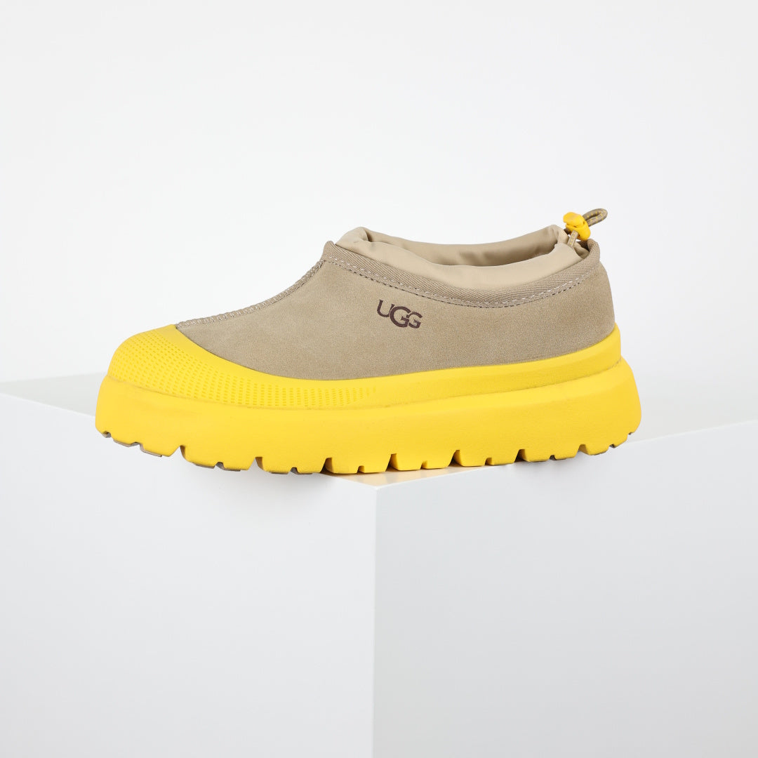 UGG Unisex Seasonal 4cm Platform Winter Boots - Style 235441828 - view 9