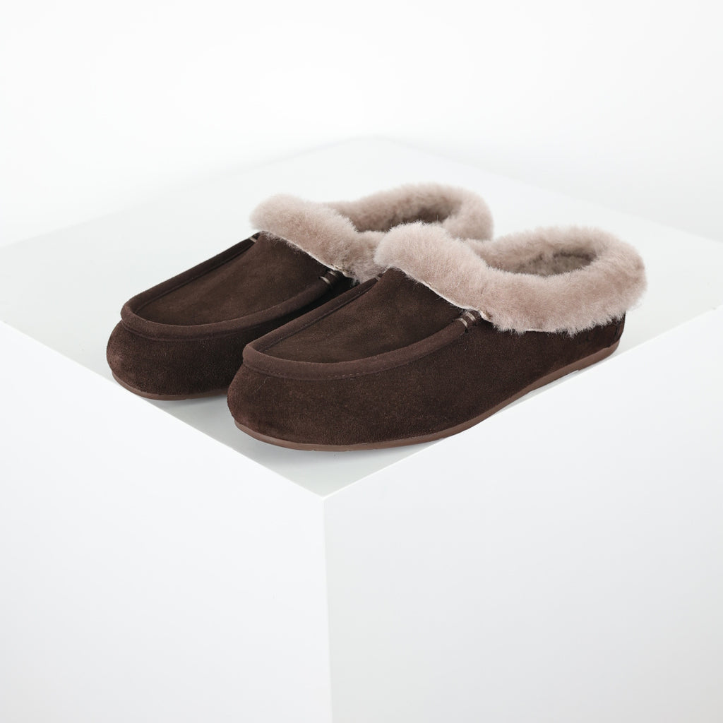 UGG Unisex Seasonal Winter Boots - Style 235442025 - view 2