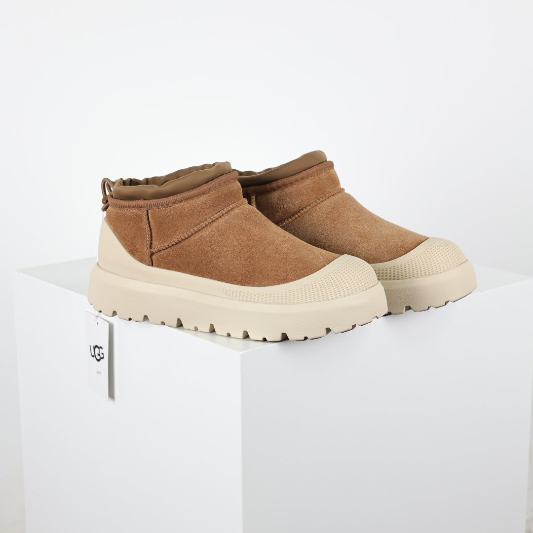 UGG Unisex Seasonal 4cm Platform Mid-Calf Boots - Style 235442030 - view 3