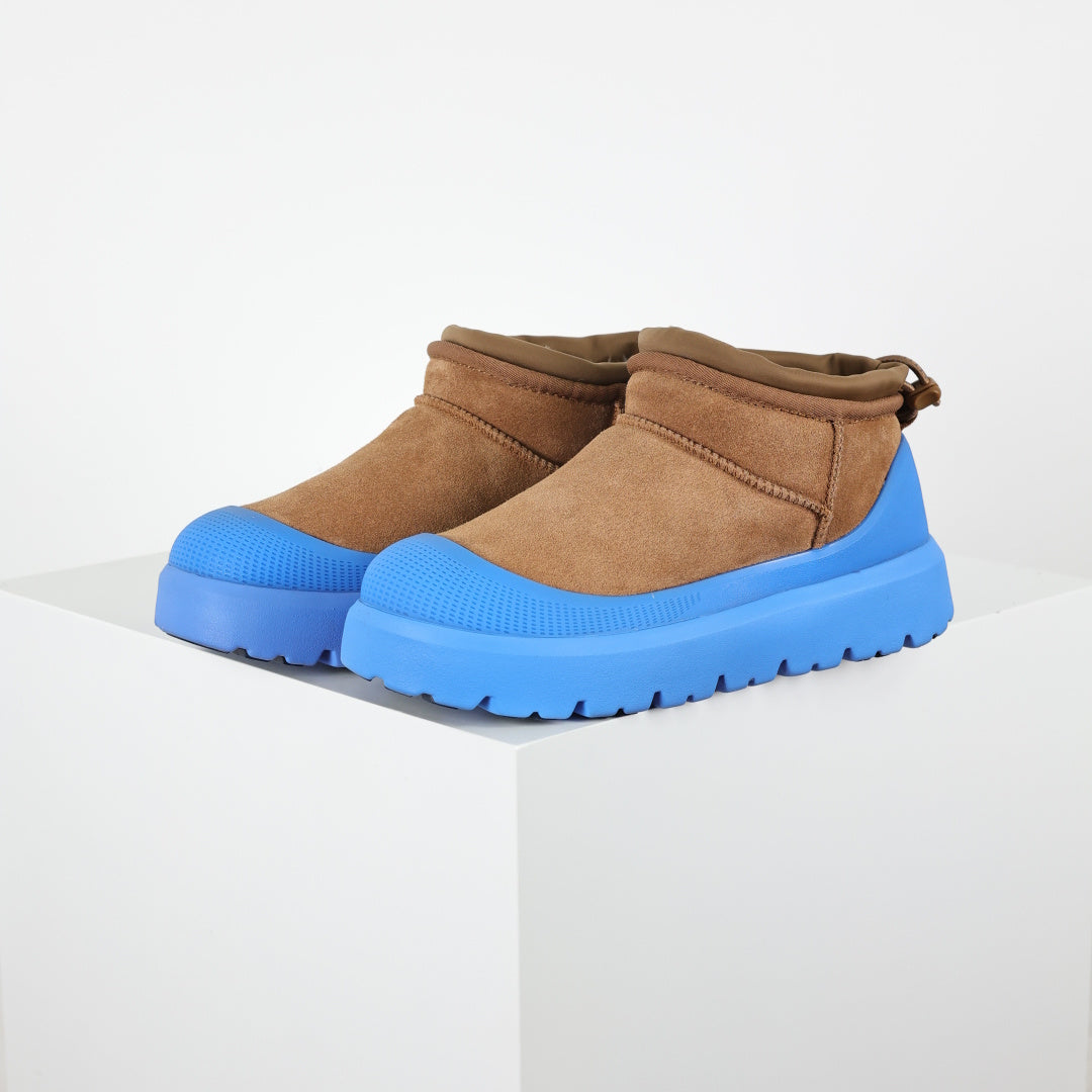 UGG Unisex Seasonal 4cm Platform Mid-Calf Boots - Style 235442262 - view 1