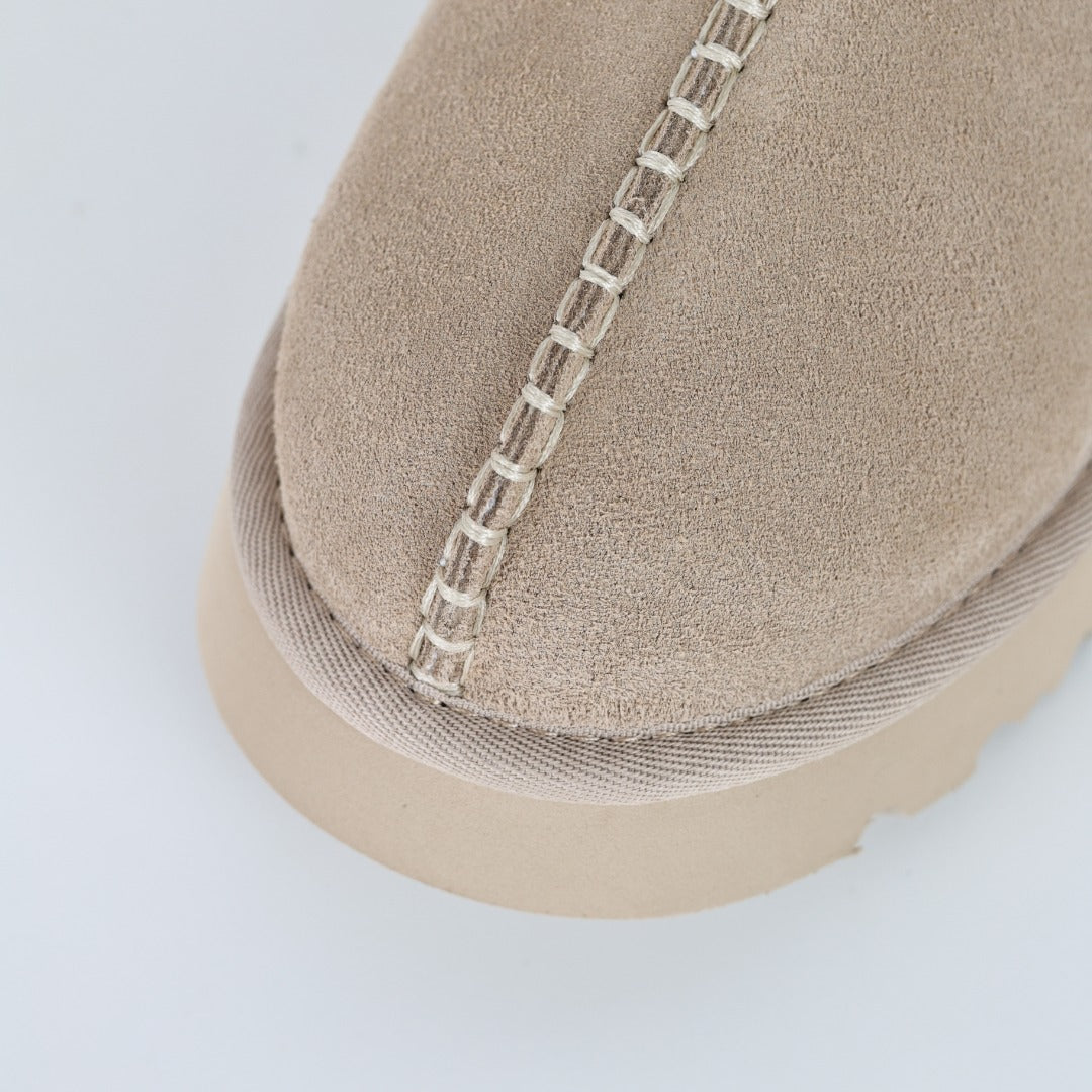 UGG Women's Seasonal 5cm Platform Winter Boots - Style 235442687 - view 5