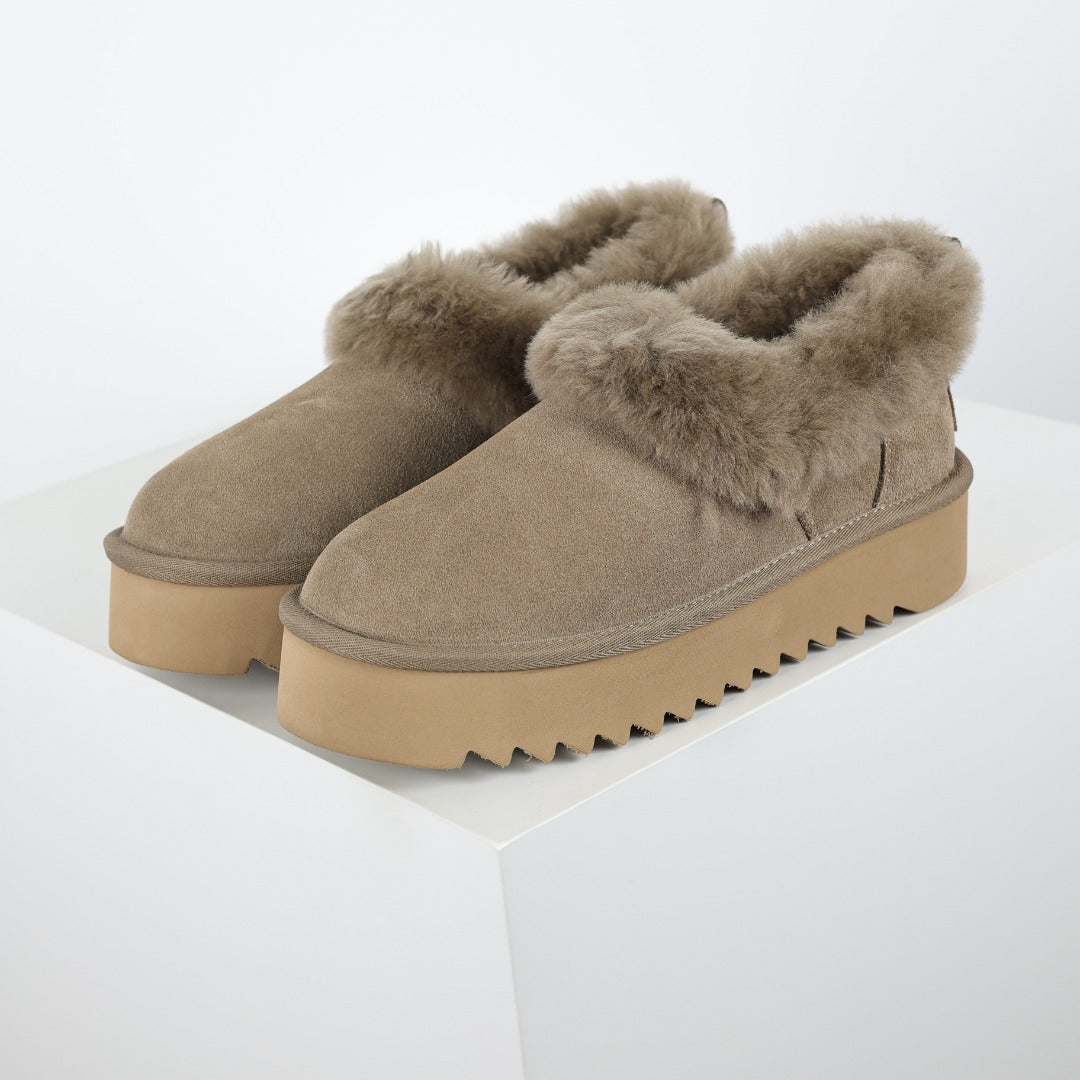 UGG Women's Seasonal 3cm Platform Winter Boots - Style 235443020 - view 2