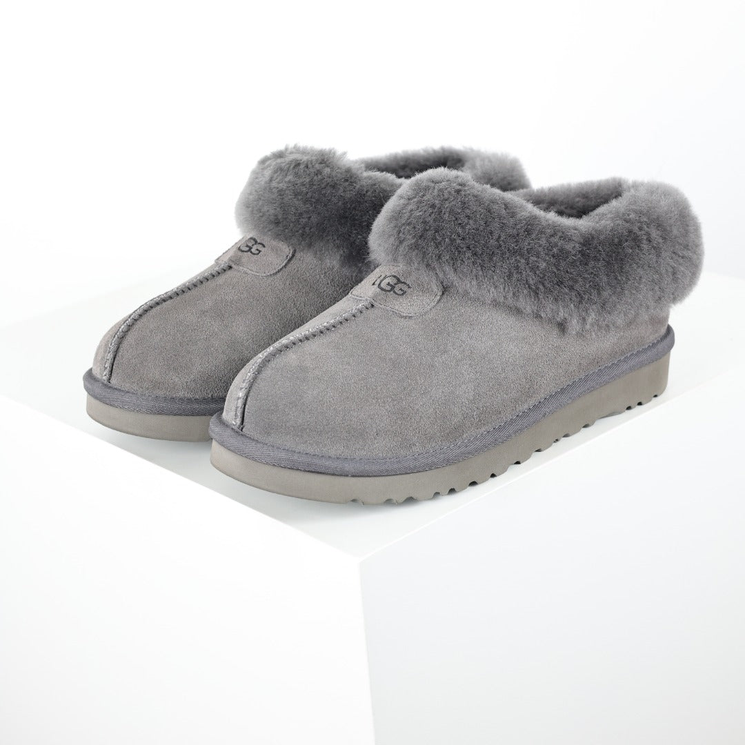 UGG Women's Seasonal 2cm Platform Winter Boots - Style 235443140 - view 2