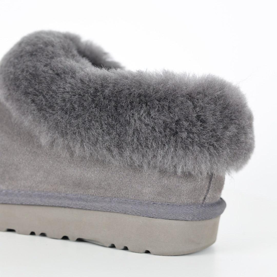 UGG Women's Seasonal 2cm Platform Winter Boots - Style 235443140 - view 4