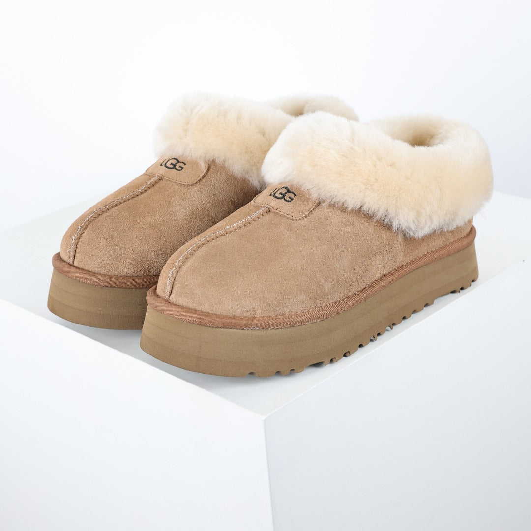 UGG Women's Seasonal 4cm Platform Winter Boots - Style 235443141 - view 2