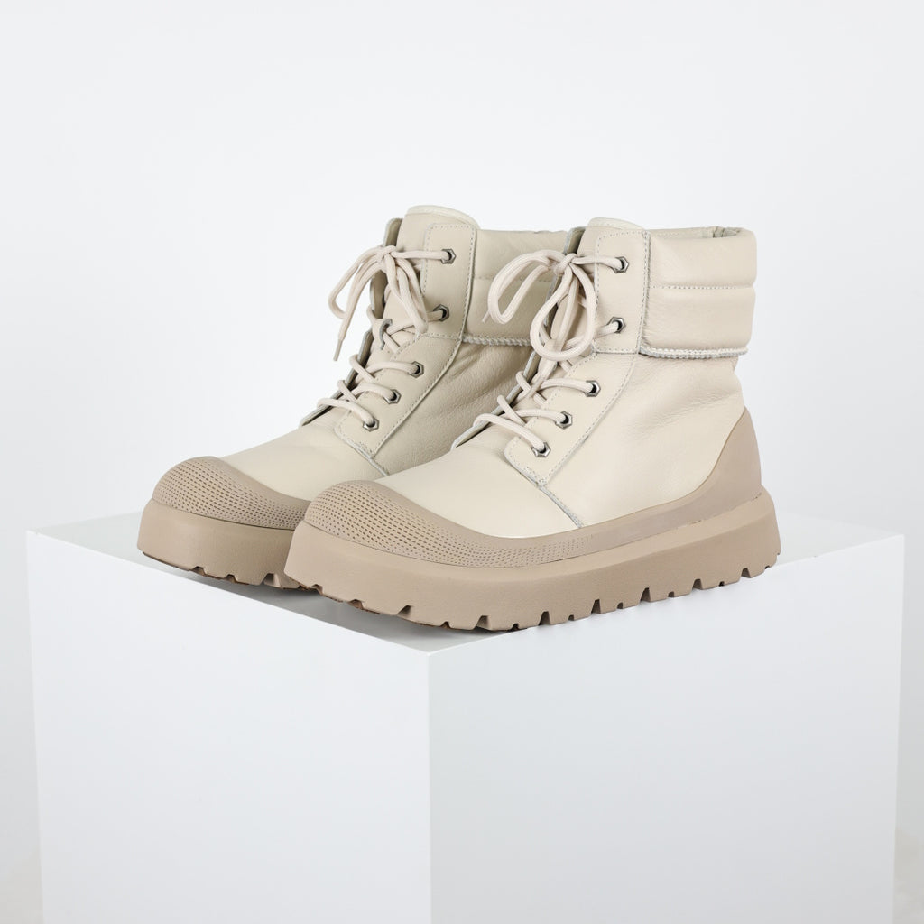 UGG Unisex Neumel Winter Boots - Style 235443242 - view 1