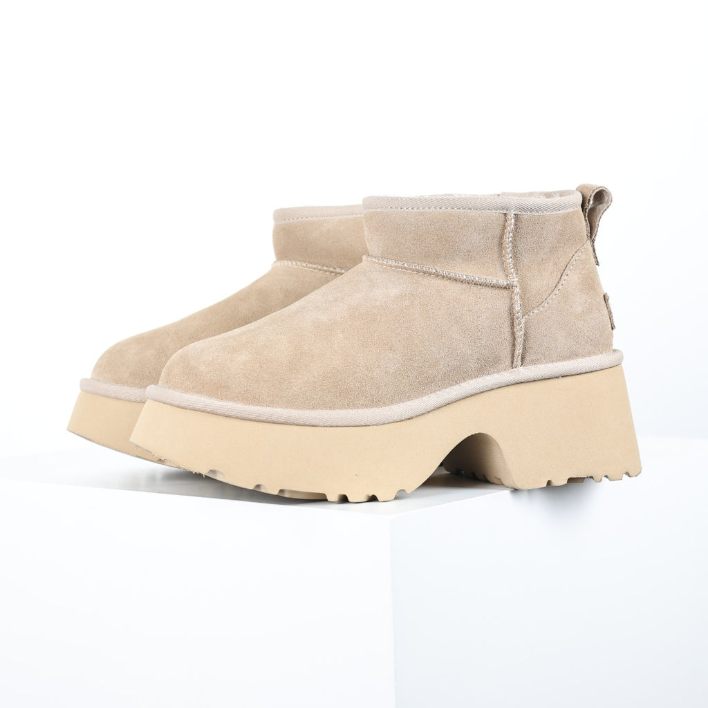 UGG Women's Seasonal 5cm Platform Short Boots - Style 235443653 - view 1