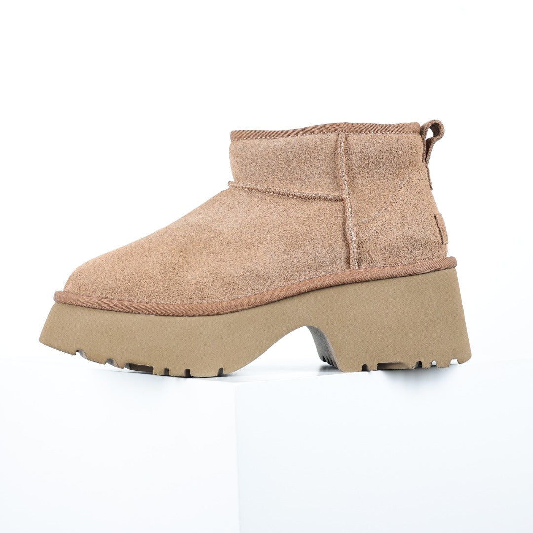 UGG Women's Seasonal 5cm Platform Short Boots - Style 235443744 - view 9