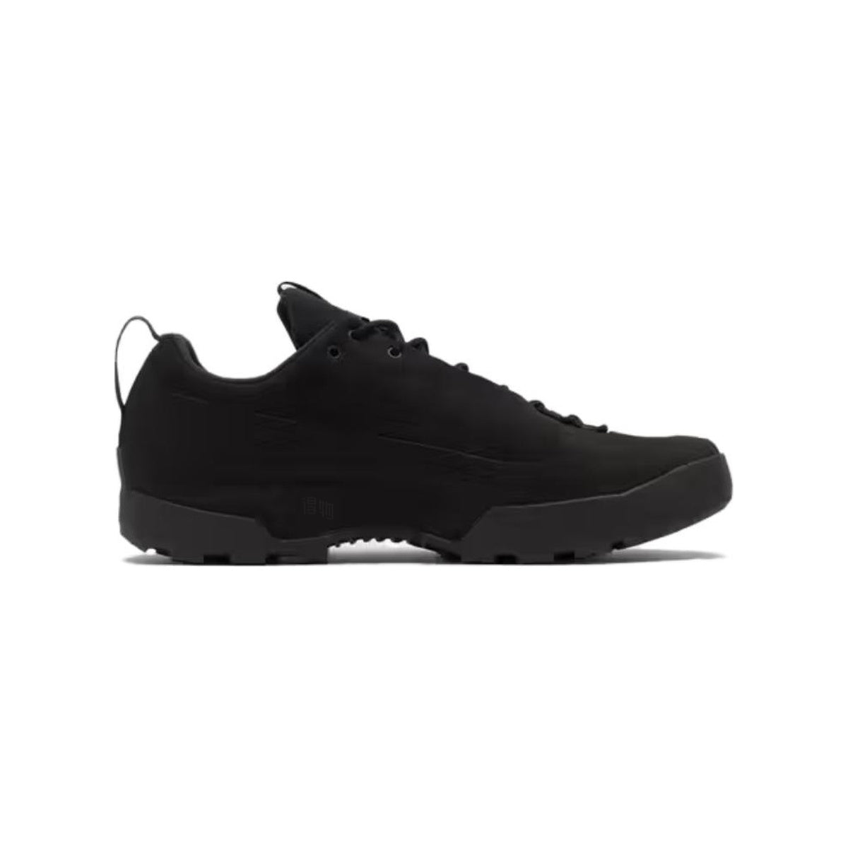 Arc'teryx Konseal Men's Approach Shoes – Black (Triple Black / Silver Reflective Bird Logo)